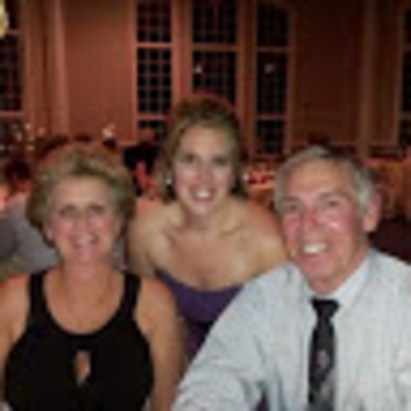 Meet your Posher, Kim - Picture 1 of 1